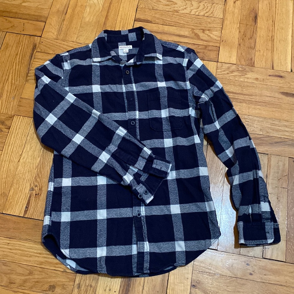 Merona Blue plaid shirt